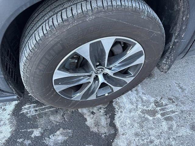 2025 Toyota Highlander XLE AWD (Natl)