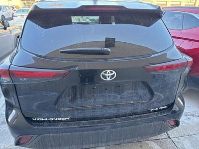 2025 Toyota Highlander XLE AWD (Natl)