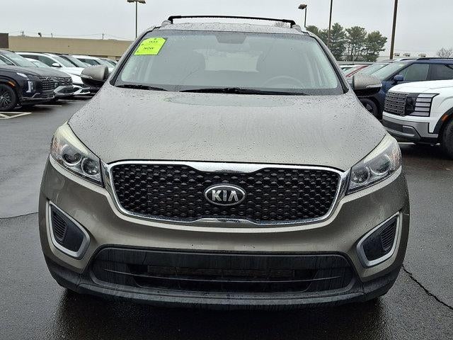 Used 2016 Kia Sorento LX with VIN 5XYPGDA58GG008671 for sale in Philadelphia, PA
