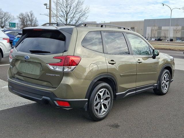 2024 Subaru Forester Premium AWD