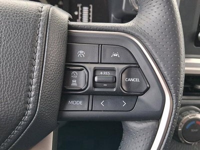 2025 Toyota 4Runner SR5 4WD (GS)