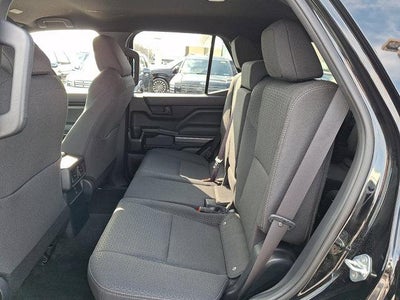 2025 Toyota 4Runner SR5 4WD (GS)