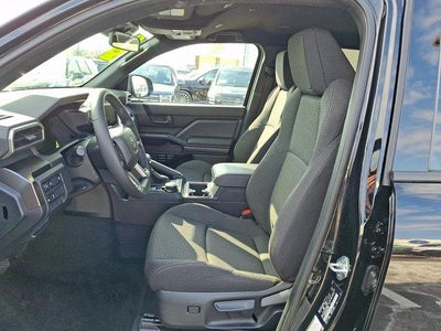 2025 Toyota 4Runner SR5 4WD (GS)