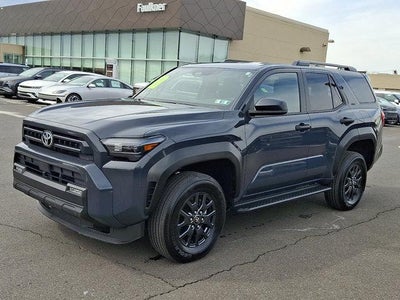 2025 Toyota 4Runner SR5 4WD (GS)