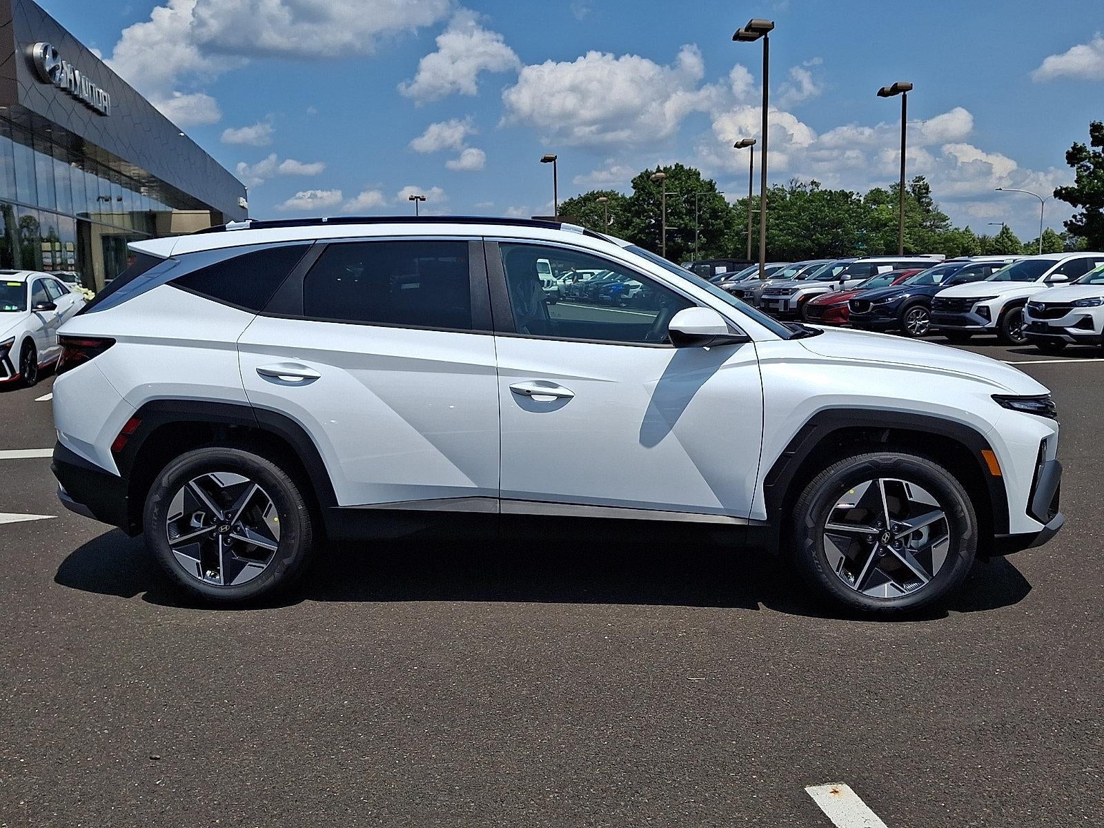 2026 Hyundai TUCSON HYBRID SEL AWD