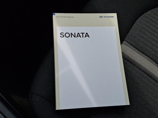2025 Hyundai Sonata SE - Photo 25