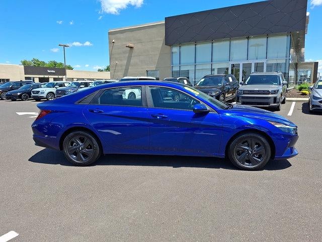 2023 Hyundai ELANTRA SEL IVT