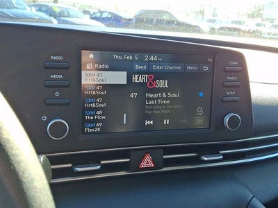 2023 Hyundai ELANTRA SEL IVT