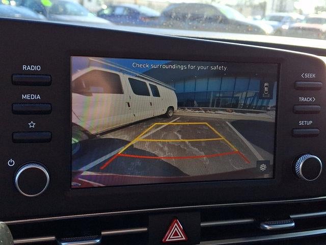 2023 Hyundai ELANTRA SEL IVT