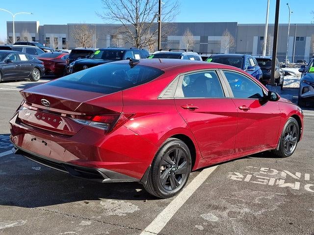 2023 Hyundai ELANTRA SEL IVT