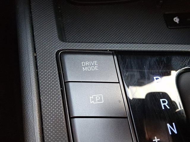 2025 Hyundai ELANTRA SEL Sport IVT