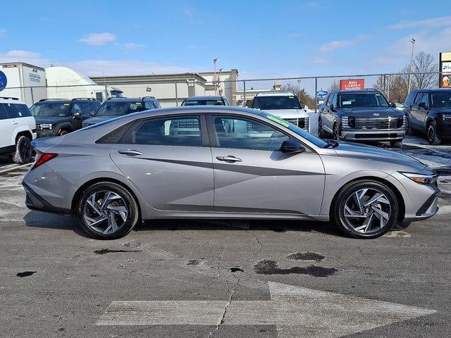 2025 Hyundai ELANTRA SEL Sport IVT