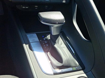 2024 Hyundai ELANTRA SEL IVT