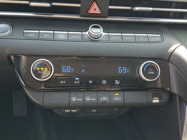 2024 Hyundai ELANTRA SEL IVT