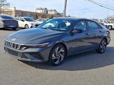2025 Hyundai ELANTRA SEL Sport