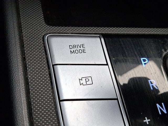 2024 Hyundai ELANTRA SEL IVT