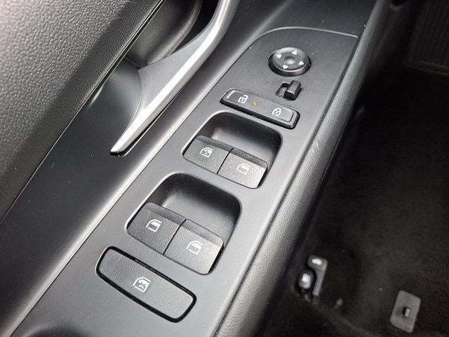 2024 Hyundai ELANTRA SEL IVT