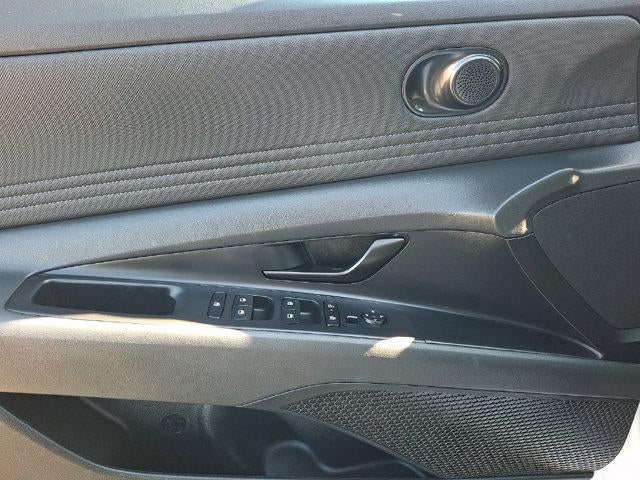 2026 Hyundai Elantra SEL Sport - Photo 13