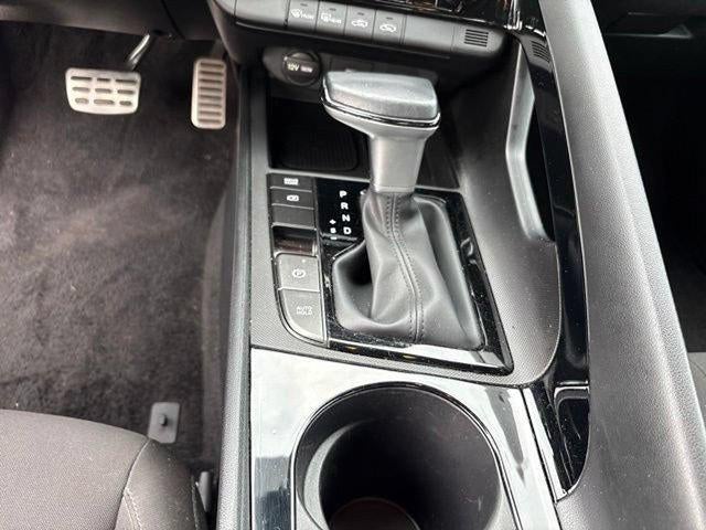 2025 Hyundai Elantra Blue - Photo 11