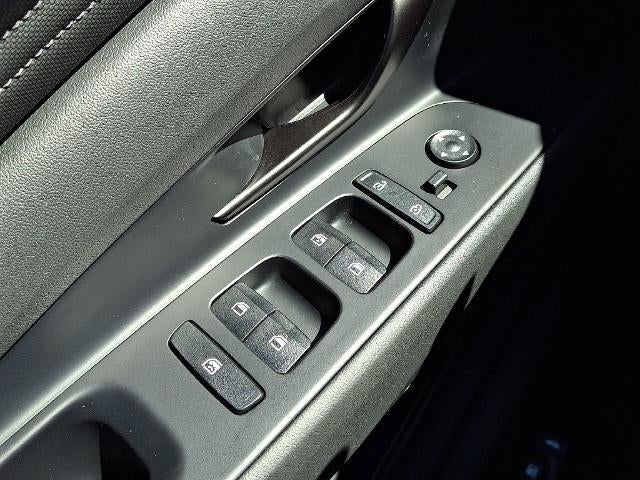 2025 Hyundai Elantra Blue - Photo 23