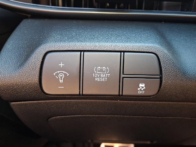 2025 Hyundai Elantra Blue - Photo 24