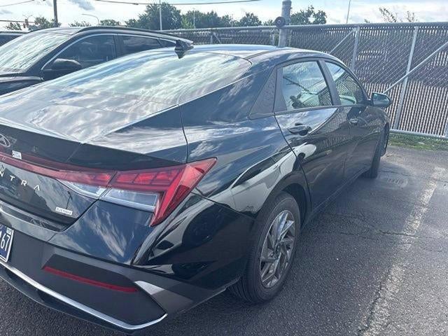 2025 Hyundai ELANTRA HYBRID Blue DCT