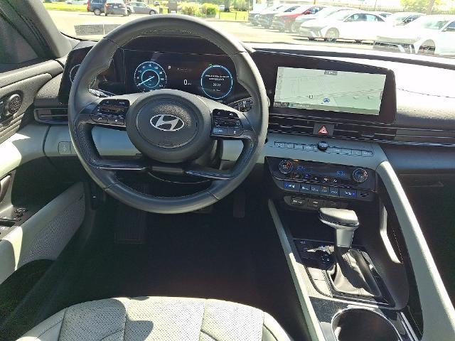 2025 Hyundai ELANTRA HYBRID Limited DCT