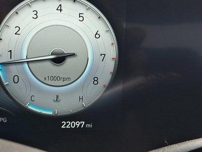 2023 Hyundai ELANTRA Limited IVT