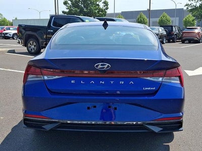 2023 Hyundai ELANTRA Limited IVT