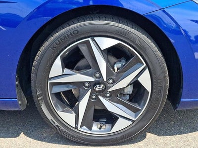 2023 Hyundai ELANTRA Limited IVT