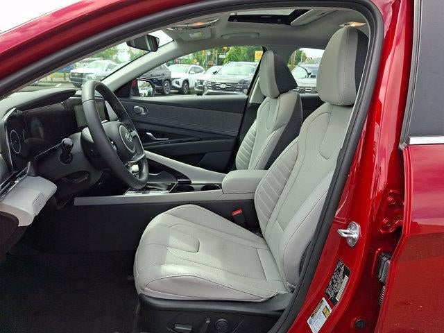 2023 Hyundai ELANTRA Limited IVT
