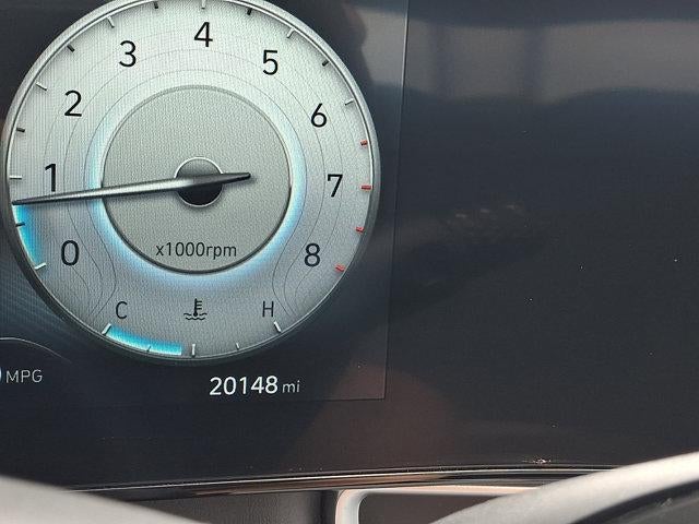 2023 Hyundai ELANTRA Limited IVT