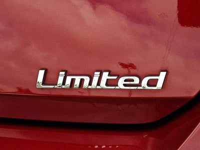 2023 Hyundai ELANTRA Limited IVT