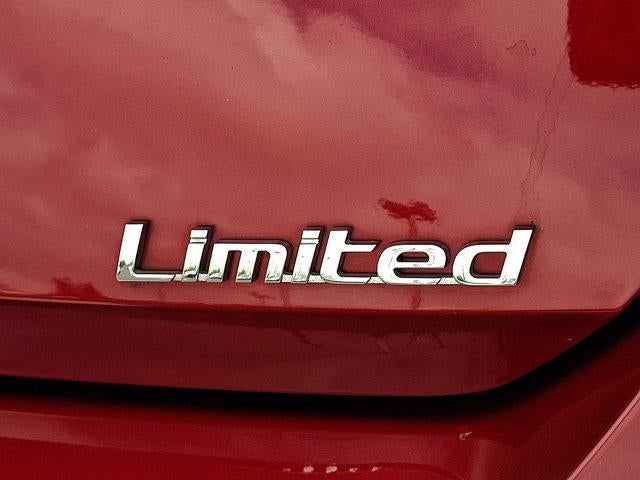 2023 Hyundai ELANTRA Limited IVT