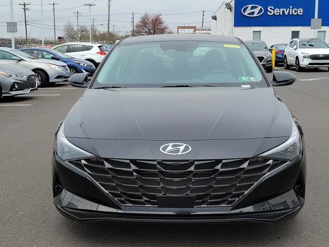 2023 Hyundai ELANTRA Limited IVT