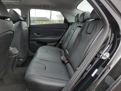 2023 Hyundai ELANTRA Limited IVT