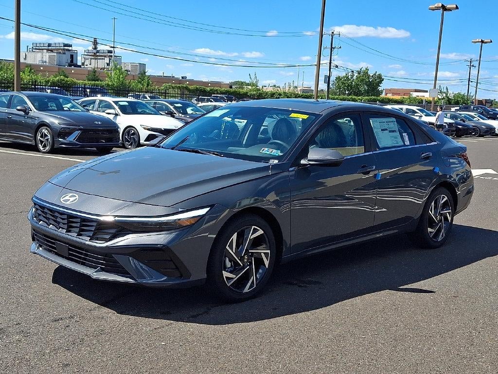 2026 Hyundai ELANTRA Limited