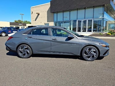 2026 Hyundai ELANTRA Limited