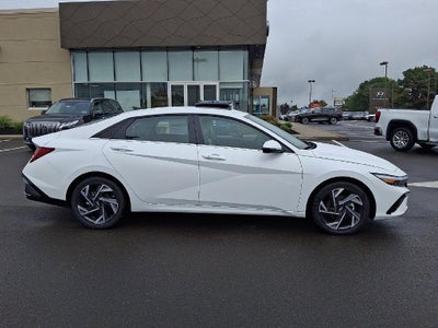 2026 Hyundai ELANTRA Limited