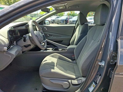 2023 Hyundai ELANTRA SEL IVT Convenience