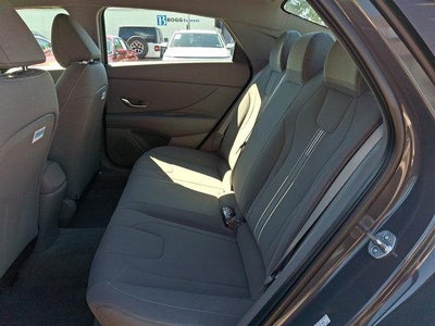 2023 Hyundai ELANTRA SEL IVT Convenience