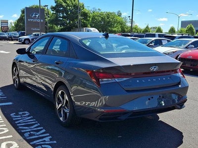 2023 Hyundai ELANTRA SEL IVT Convenience