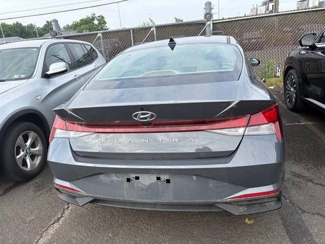 2023 Hyundai ELANTRA SEL IVT Convenience