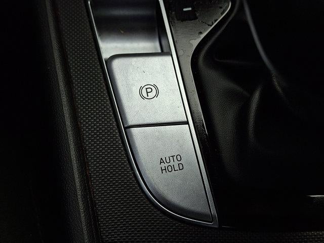 2023 Hyundai ELANTRA SEL IVT Convenience