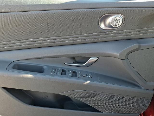 2023 Hyundai ELANTRA SEL IVT Convenience