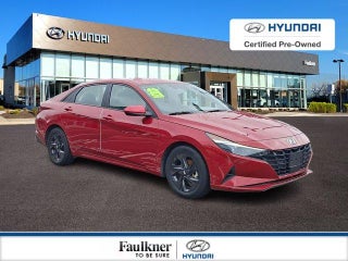 2022 Hyundai ELANTRA SEL IVT
