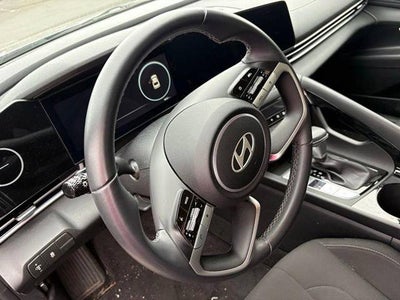 2024 Hyundai ELANTRA SEL IVT