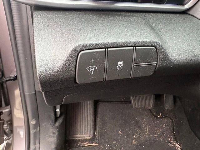 2024 Hyundai ELANTRA SEL IVT