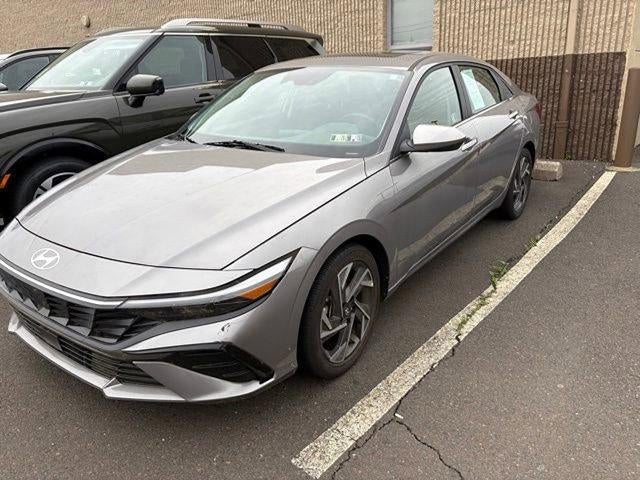 2024 Hyundai ELANTRA SEL IVT