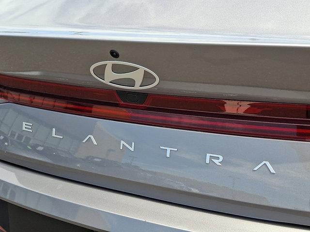 2024 Hyundai Elantra SEL - Photo 30